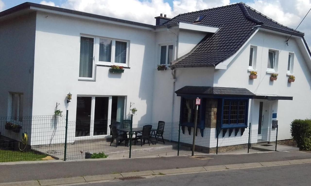 Haus Hadch Acomodação com café da manhã Eupen Exterior foto