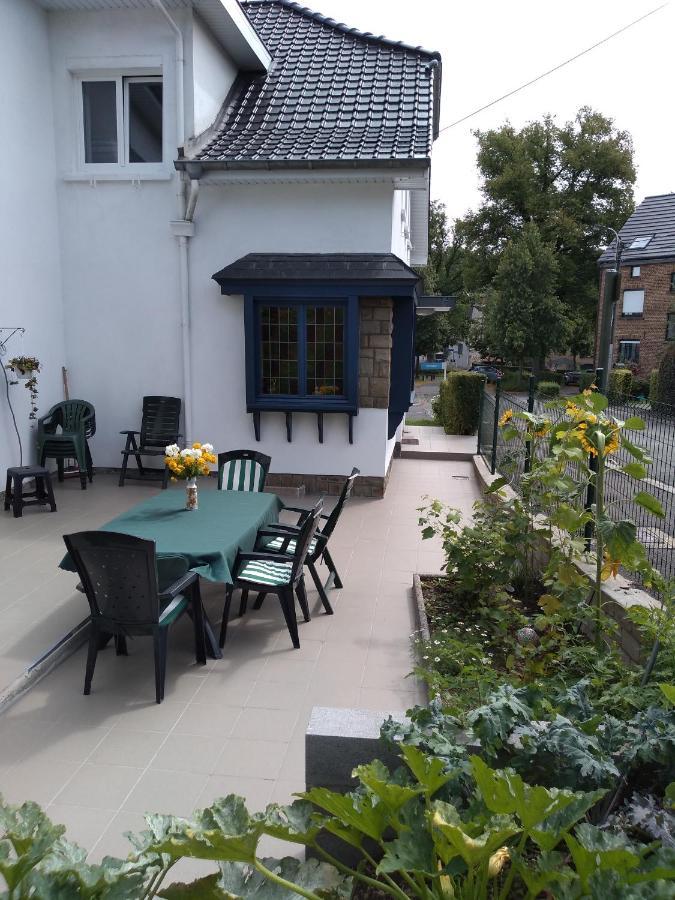 Haus Hadch Acomodação com café da manhã Eupen Exterior foto